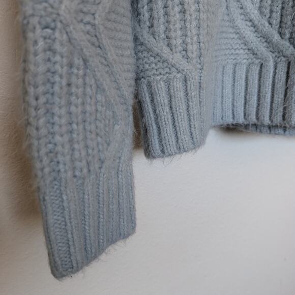 Icy Blue Cable Knit Sweater Classic Prep. Quiet Luxury, Sweater Sz.S Caslon - Picture 3 of 8